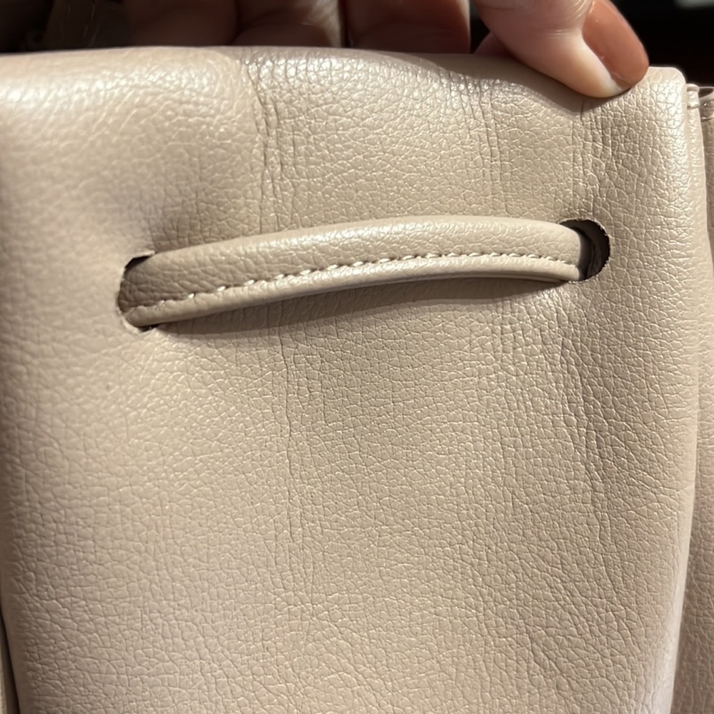 Zara Basic nude bucket bag - Picture 13 of 13